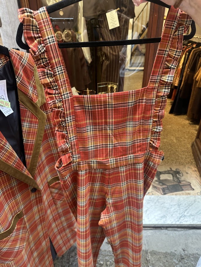 ...a to i na overalu...