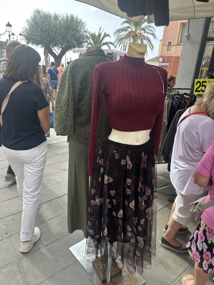 ...nebo naopak romantické sukně.