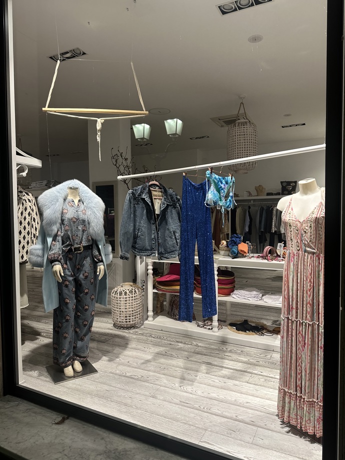 ...i blankytně modré.