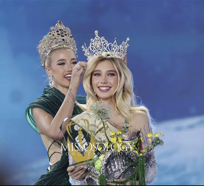Natálie Puškinová vyhrála Miss Earth 2025.
