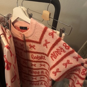 ...nebo třeba výraznější kombinaci červené s růžovou.