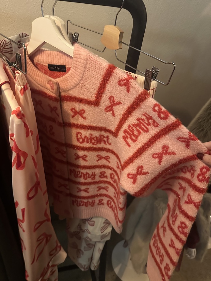 ...nebo třeba výraznější kombinaci červené s růžovou.