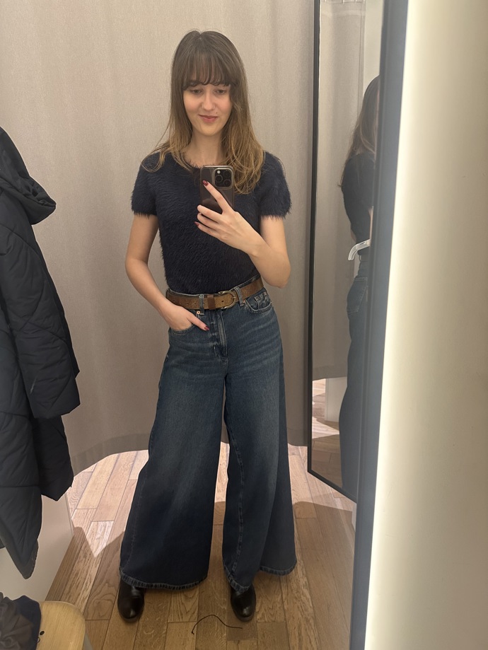 Módní redaktorka Monika narazila i na hebké kousky s chlupatým efektem.