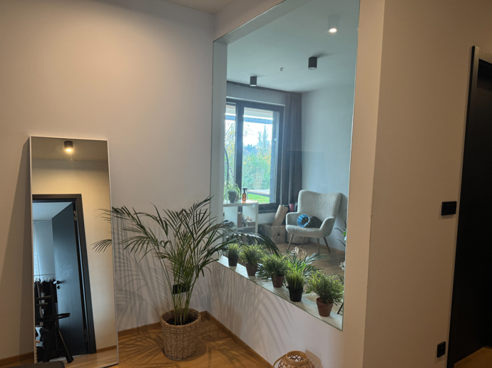 Jirka a Soňa mají rádi světlo a přírodu, proto u nich najdete mnoho rostlin.