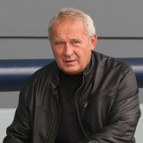 Herec Marcel Vašinka je známý například ze seriálů Četnické humoresky, Pojišťovna štěstí, Vyprávěj či Expozitura.