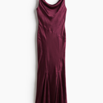 Saténové šaty slip dress, H&M, 1459 Kč