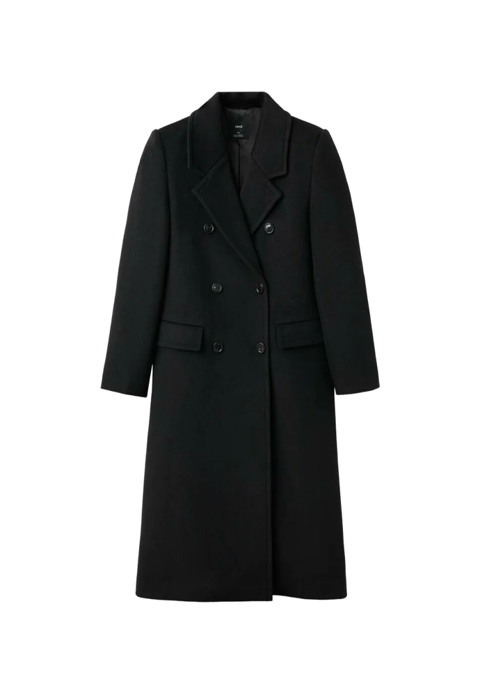 Základem úspěchu je univerzální elegantní klasický kabát, který seženete třeba u značky Mango za 2999 Kč.