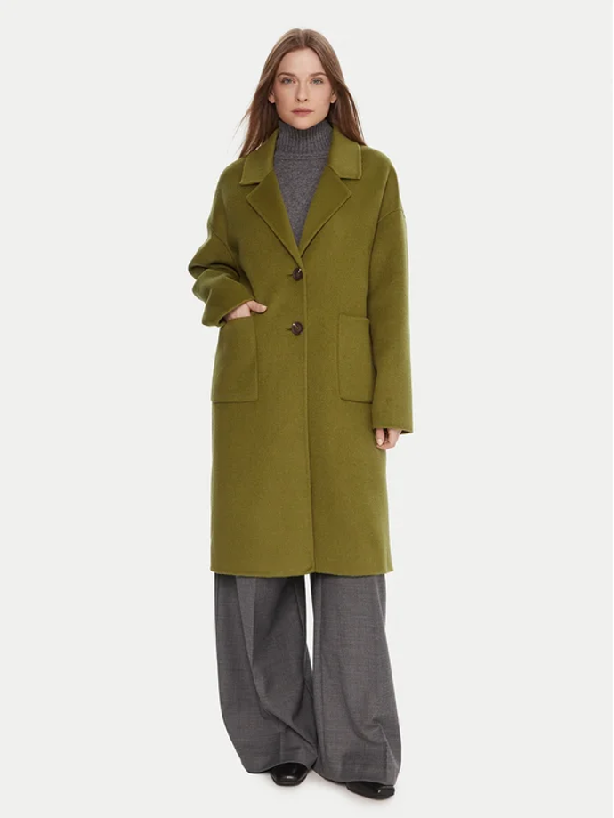 Vlněný kabát, United Colors of Benetton, 5000 Kč