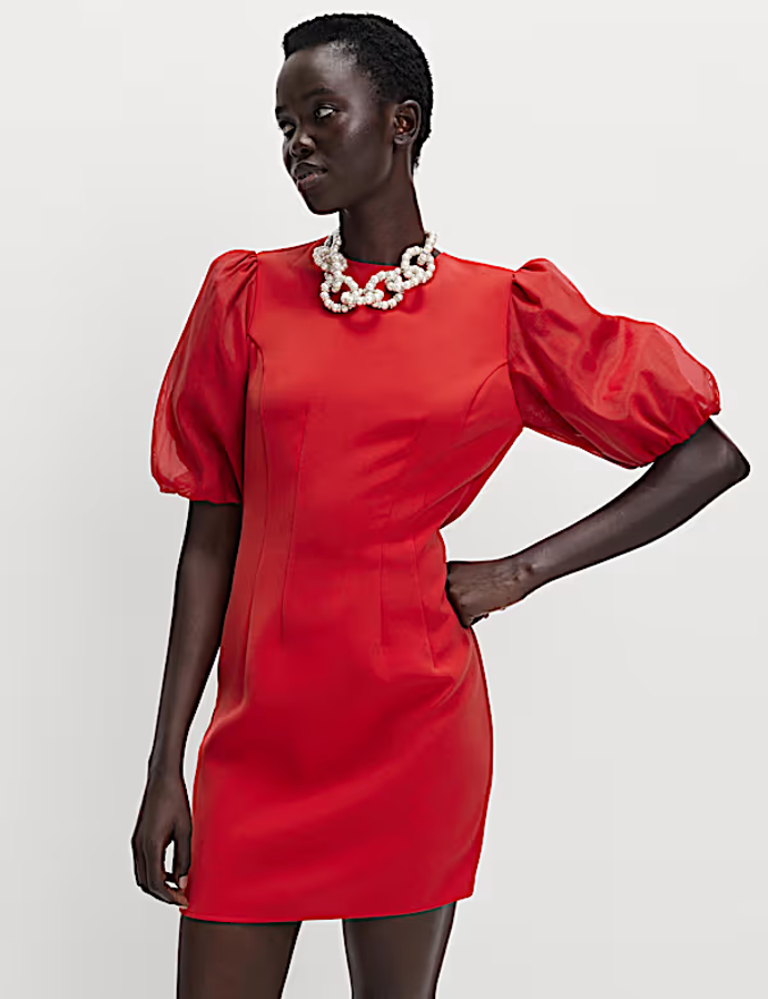 Splývavé mini šaty z organzy s nabíranými rukávy, Marks&Spencer, 1699 Kč