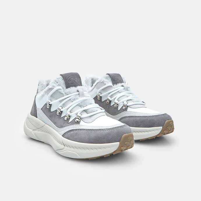 Outdoorové semišové tenisky, Baťa, 1499 Kč