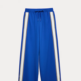 Žerzejové kalhoty s proužkem po stranách a širokými nohavicemi, Marks&Spencer, 1199 Kč