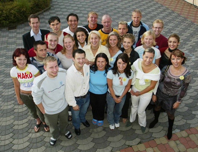 Účastníci zkrachovalé soutěže Milionový pár.