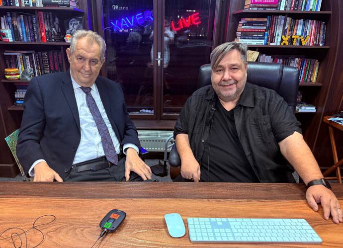 Luboš Xaver Veselý s Milošem Zemanem.