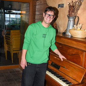 David Kraus si myslí, že ho telefon odposlouchává.