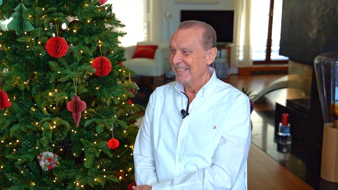 Štefan Margita se při naší návštěvě rozpovídal nejen o vánoční výzdobě, ale i o jeho novém albu a koncertu, který připravuje.