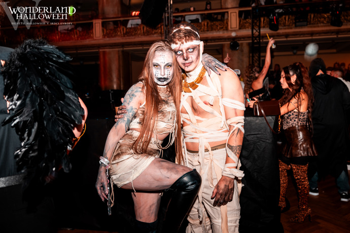 Wonderland Halloween v Lucerně.