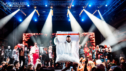 FOTO: Freescoot svým kostýmem opět šokoval.