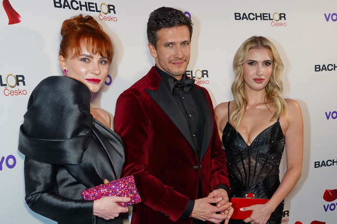 Účastníci Bachelor Česko 2024: Maria Pavlova, Jan Solfronk a Sabina Pšádová. 