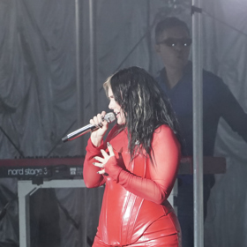 Ewa Farna vynesla sexy outfit.