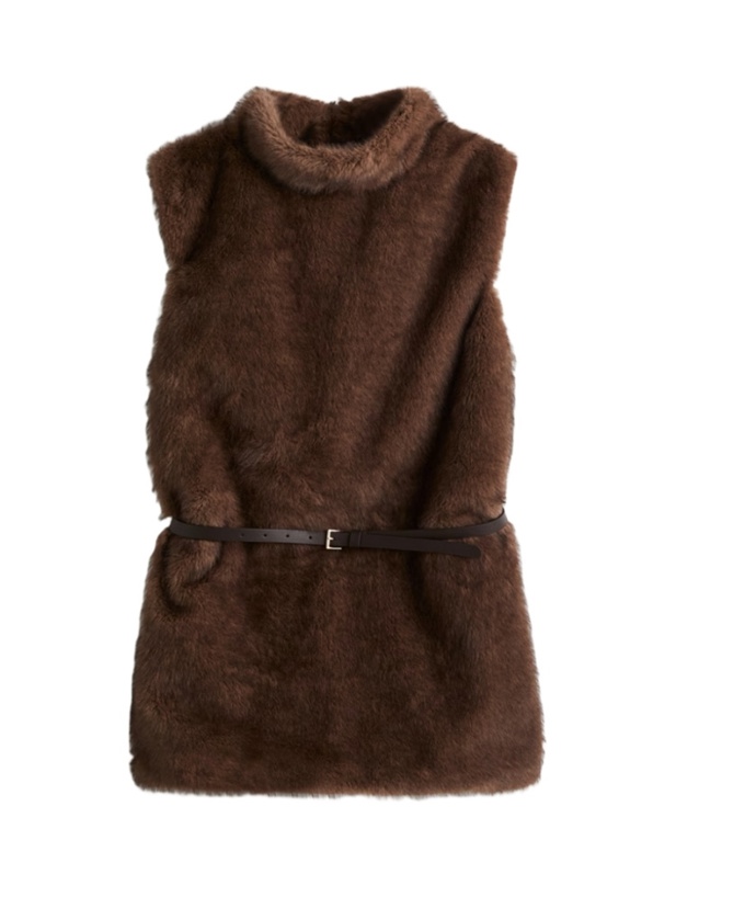 Na zimu se vám bude hodit kožešinová vesta.