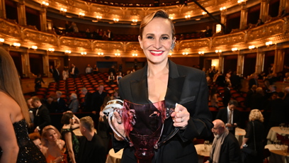 FOTO: Monika Absolonová má z ceny radost.