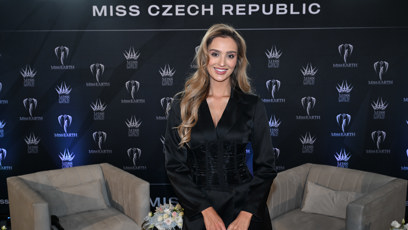 FOTO: Na tiskové konferenci nechyběla ani Miss Czech Republic Linda Gorecká.