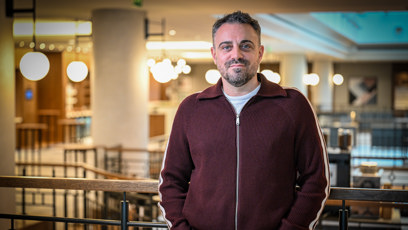 FOTO: Britský spisovatel Robert Bryndza představil v Praze svou novou knihu.