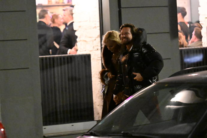 Manželé se dobře bavili.