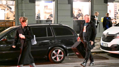 FOTO: Jakub Prachař a Sara Sandeva na odchodu z párty.