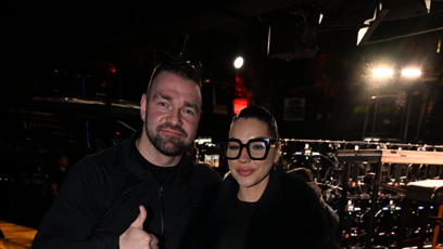 FOTO: Karlose Bendu dorazila na tiskovou konferenci podpořit partnerka.