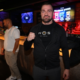 Karlos Benda na tiskové konferenci Clashe 14.