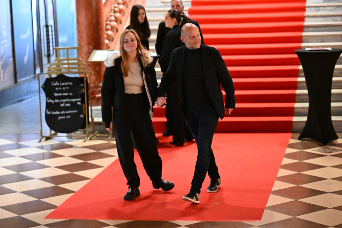 Dvojice byla všude bok po boku.