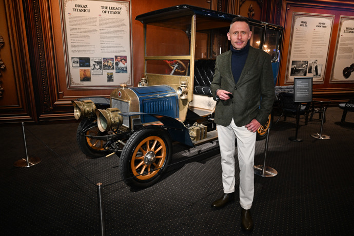 Jan Tuna na výstavě Titanic.