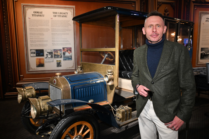 Jan Tuna nechtěl komentovat vztah s Nelou Boudovou.