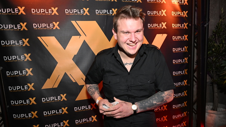 Tadeáš byl dobře nabitý.