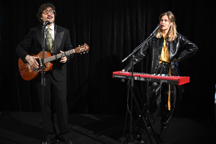 Jordan Haj si nechal narůst knírek. 