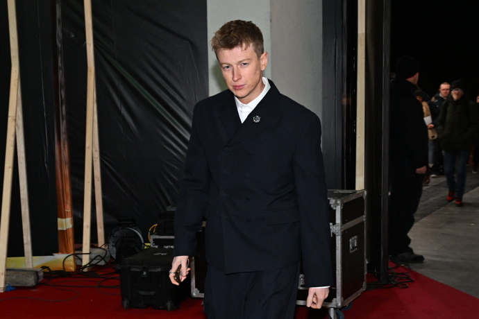 Fešák Adam Mišík. 