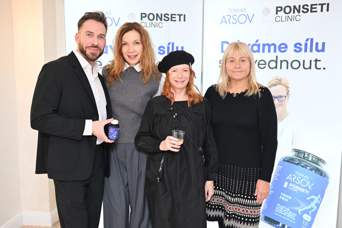 Herečky Pavla Tomicová, Bára Štěpánková a Stanislava Jachnická.