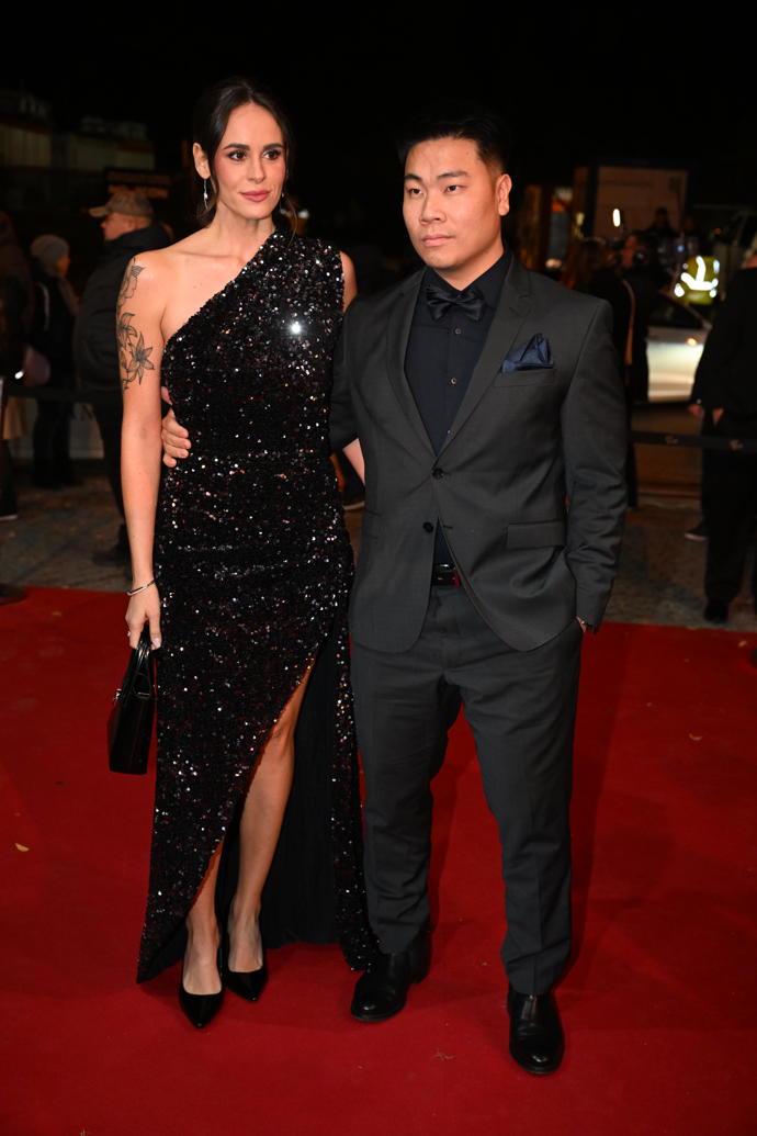 Nejprsatější učitelka Česka Andrea Nguyen s manželem. 