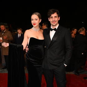 Čestmír Strakatý s krásnou manželkou. 