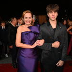 Také Monika Absolonová si zvolila mladší doprovod, a to staršího syna své dobré kamarádky Venduly Pizingerové.