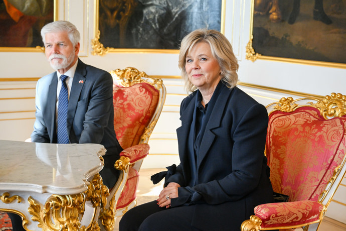 Petr Pavel a Eva Pavlová přivítali na Hradě albánského prezidenta a jeho choť.