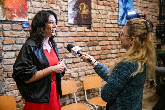 Vyjádřila se také ke svému účesu, který v průběhu let nechala dorůst až do délky po lopatky. 