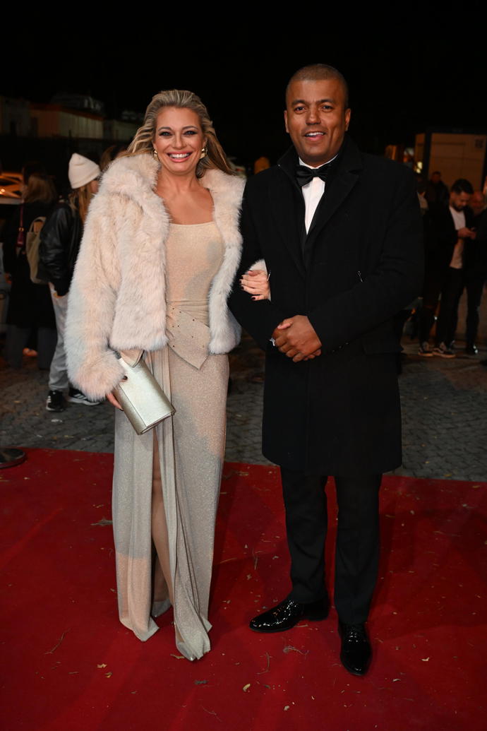 Kolegové moderátoři Lucie Borhyová a Rey Koranteng dorazili na Slavíka společně, i když netvoří partnerskou, ale pracovní dvojici.