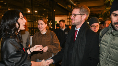 FOTO: Markéta Pekarová Adamová vítá Matěj Ondřej Havla.