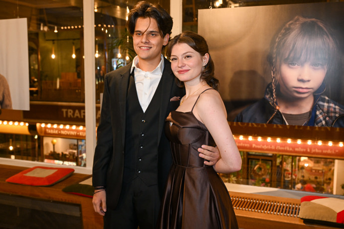 Sophie Šporclová s přítelem. 