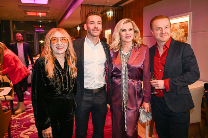 Kateřina Žbirková na představení nového klipu Leony Machálkové.