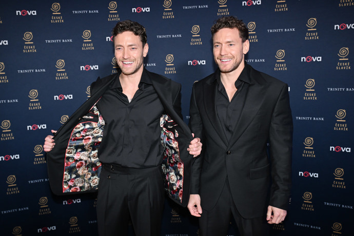 Noví Bachelorové, dvojčata Martin a Miroslav Dubovických, dávají práci handicapovaným.