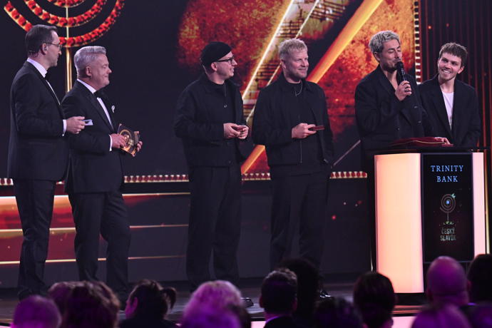 Mirai se stali bronzovým Slavíkem. 