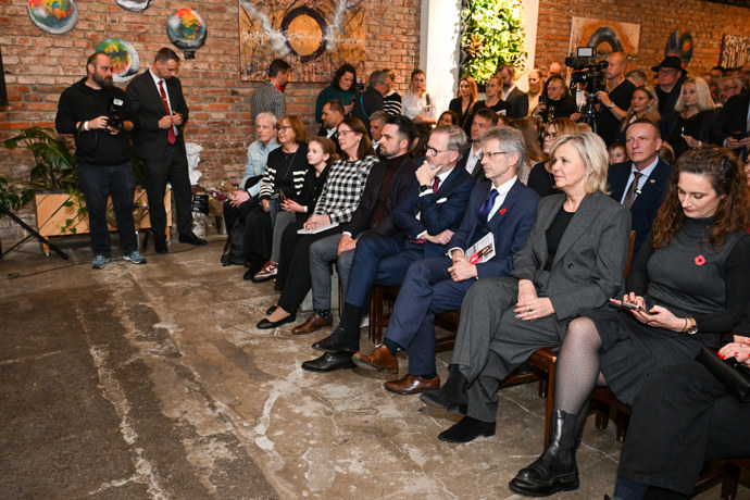 Hosté na křtu knihy Markéty Pekarové Adamové.